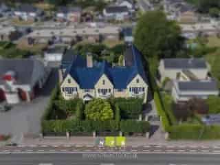 Huis te koop Kinrooi - Exclusieve Villa met Guesthouse