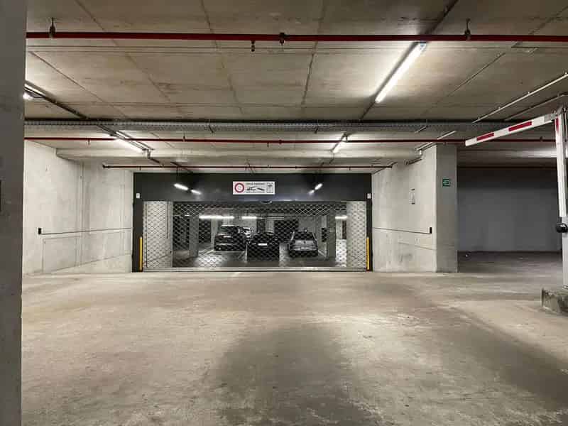Garage te huur Antwerpen Eilandje Dubbele Autostaanplaats