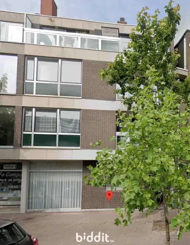7 Studio's en Multifunctionele Ruimte Nabij Centrum