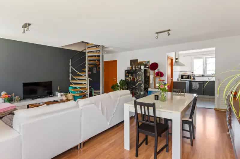 Duplex 3 slaapkamers Instapklaar Rustig gelegen