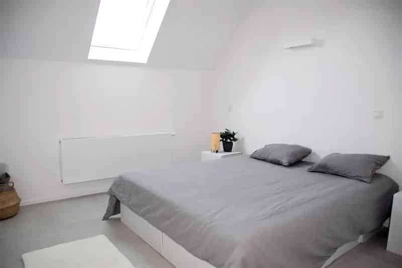 Gerenoveerd Appartement te Koop - Starter of Investering