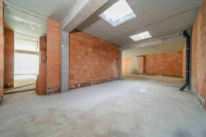 Kantoor te Koop Aalst Centrum - Hoge Visibiliteit