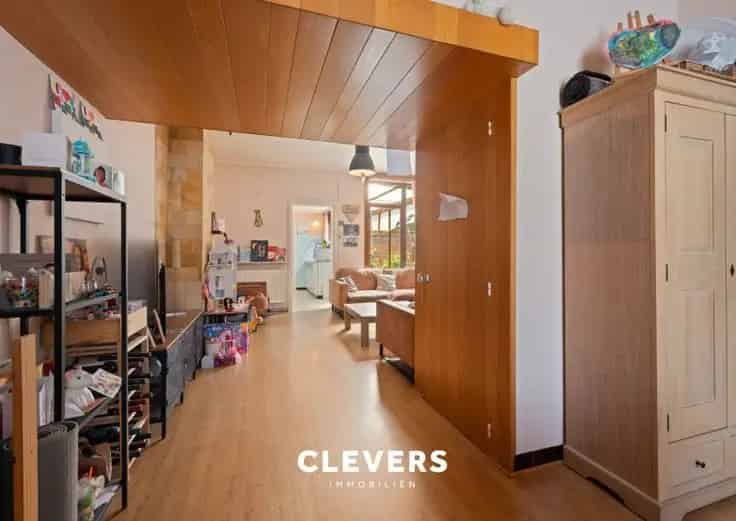 Huis Te Koop Brugge: 4 Slaapkamers, Zij-ingang, Tuin