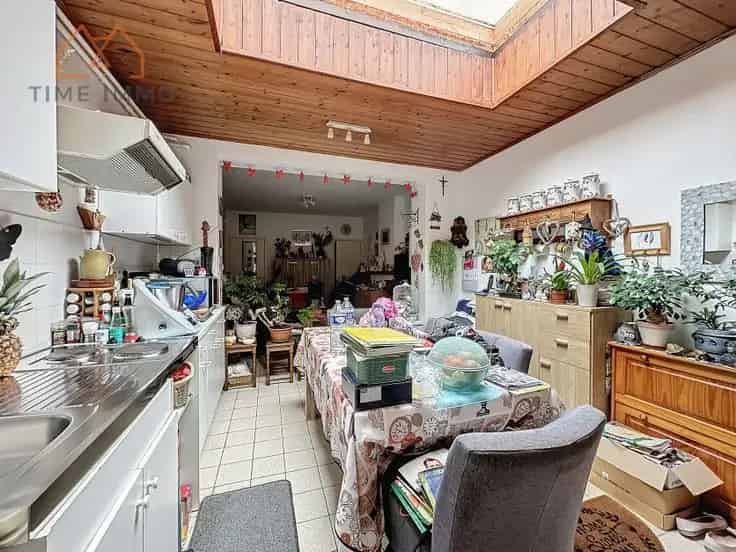 Huis te Koop Mons: Te renoveren investeringspand