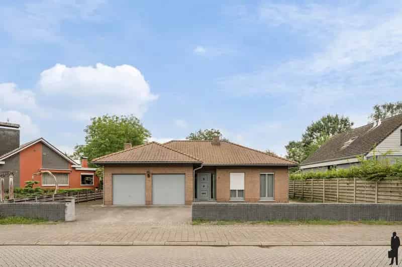 Goed onderhouden gelijkvloerse woning te Sint Job in 't Goor