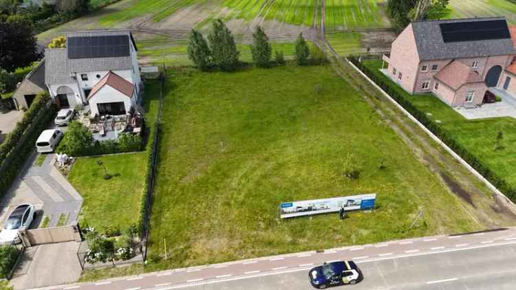 Bouwgrond Eeklo 825m² Voor Halfopen Bebouwing