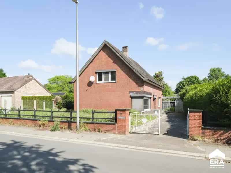 Huis te koop Peer: renovatieproject met potentieel