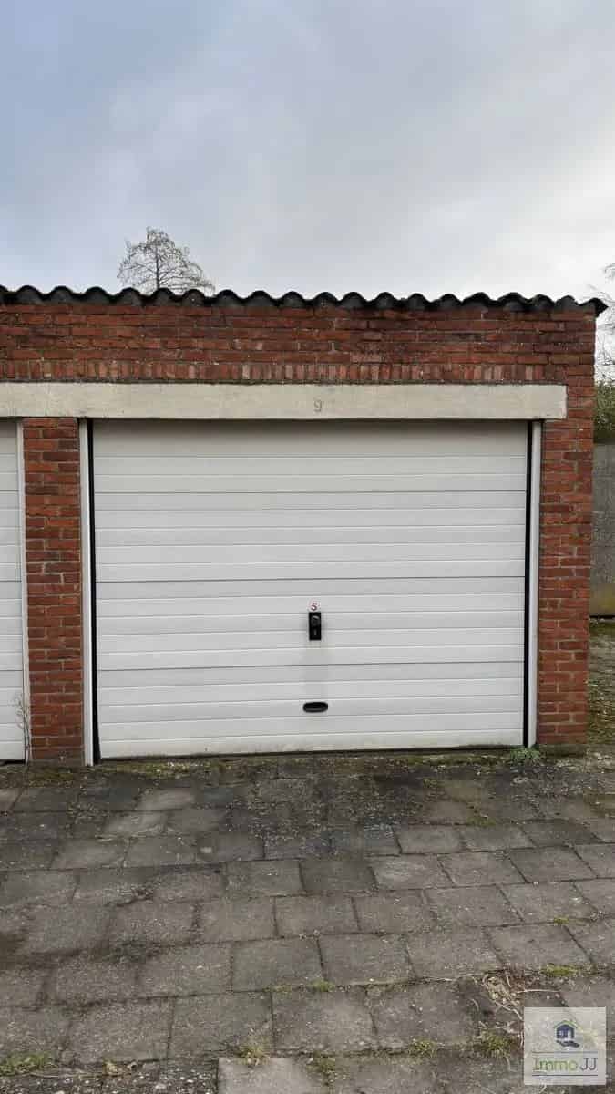 Bovengrondse Garagebox te Koop