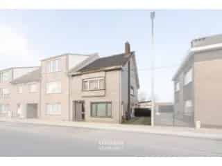 Huis te Koop 3 slaapkamers Ertvelde Garage Tuin Nabij R4