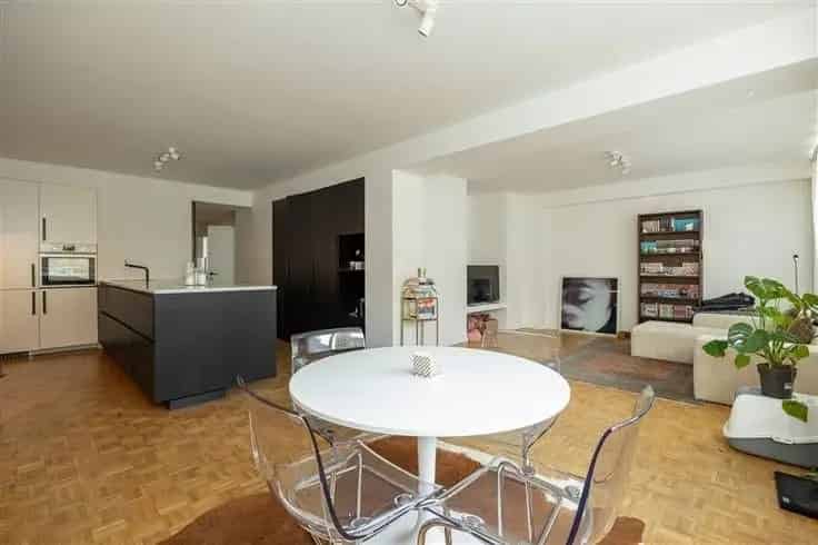 Antwerpen Appartement 3 slaapkamers Terras te Koop