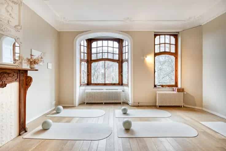 Huis Te Koop 375m2 6 Kelder Studio Garage 5 slaapkamers