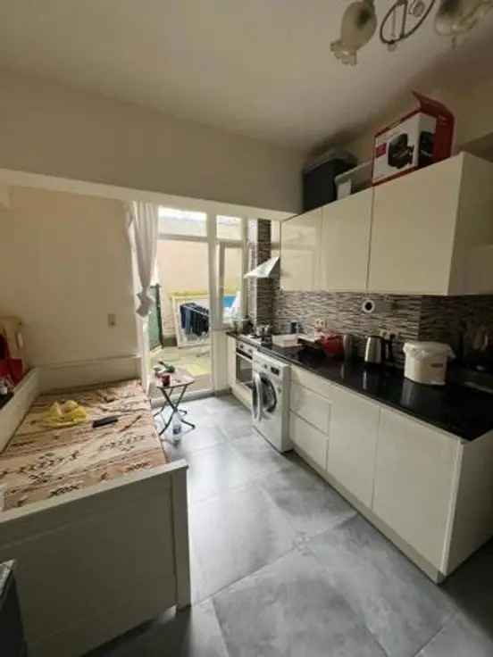 Studio te Koop Schaerbeek 40m2 Prive Tuin