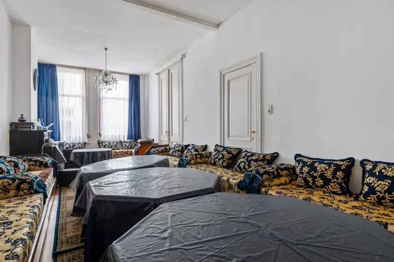 Huis te koop Antwerpen 8 slaapkamers grote tuin
