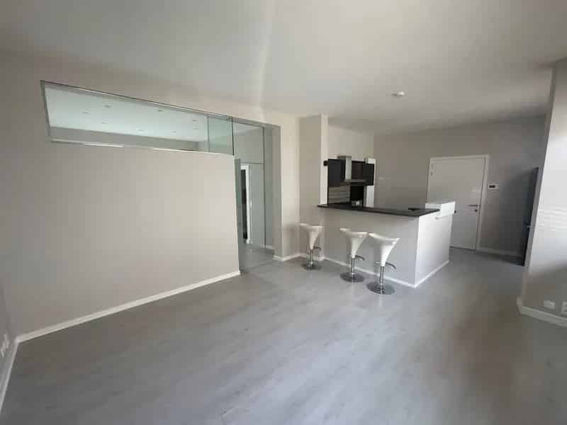 Appartement te huur Aalst: Gelijkvloers 1 slaapkamer