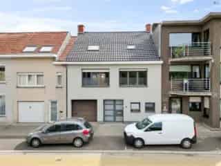 Huis te koop Stekene Ruime kangoeroe woning gerenoveerd