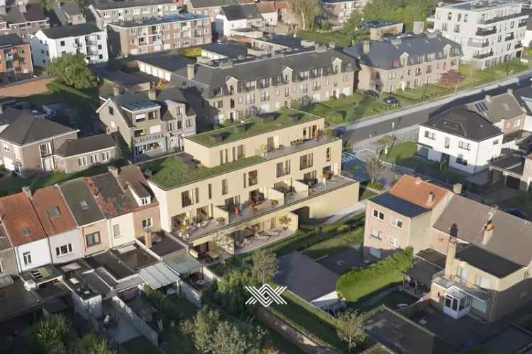 Appartement te koop in Wondelgem met terras en ruime inkomhal