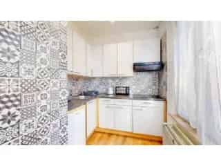 Huis Gemengd Gebruik te Koop Bergen 6 Studio's 5.86 Rendement
