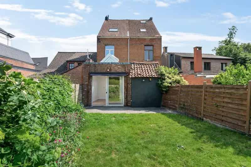 Karaktervolle woning Boechout 4 slaapkamers 2 badkamers