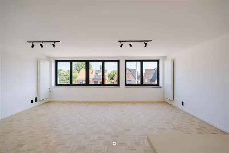 Appartement te koop Sint Niklaas Centrum - Gerenoveerd