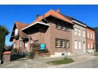 Huis te koop Ronse - Karaktervolle HOB met garage en grote tuin