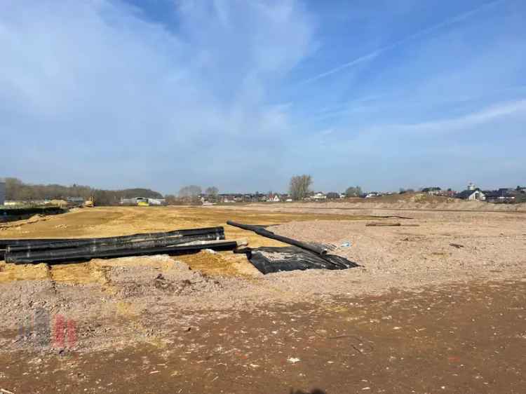 Industriegrond te koop Thea Tielt 1938m2