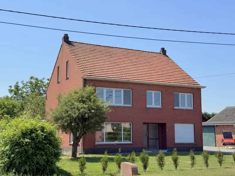 Huis te huur Brecht Sint Lenaarts 5 slaapkamers grote bijgebouwen