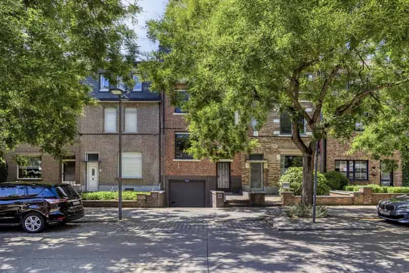 Huis te huur Tienen 180m² 2-4 slaapkamers tuin garage