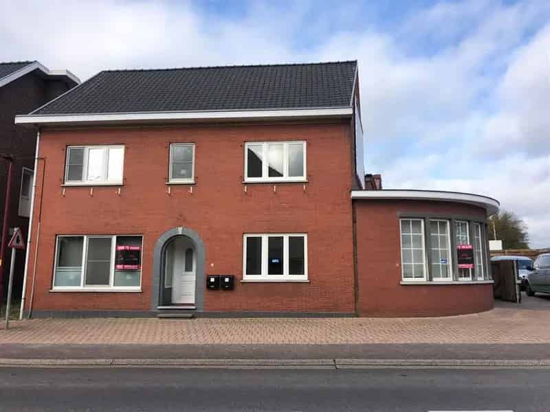 Halfvrijstaande woning 3 slaapkamers