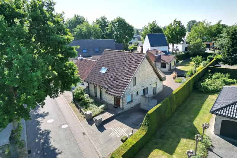Huis te koop Knesselare: Instapklare woning met 4 slaapkamers