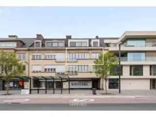 Appartement te koop Sint Niklaas - Retro charme met modern comfort