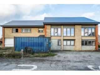 Huis Gemengd Gebruik te Koop Musson 4 Appartementen 1 Huis