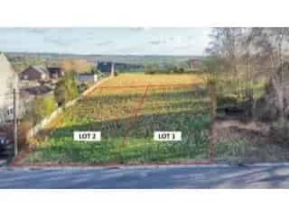 Bouwgrond Tubize - Halfopen Bebouwing - 7a 81ca
