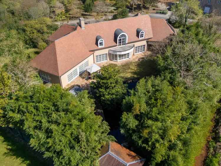 Huis te huur Balen Wezel: Luxe villa met wellness zwembad en privé cinema