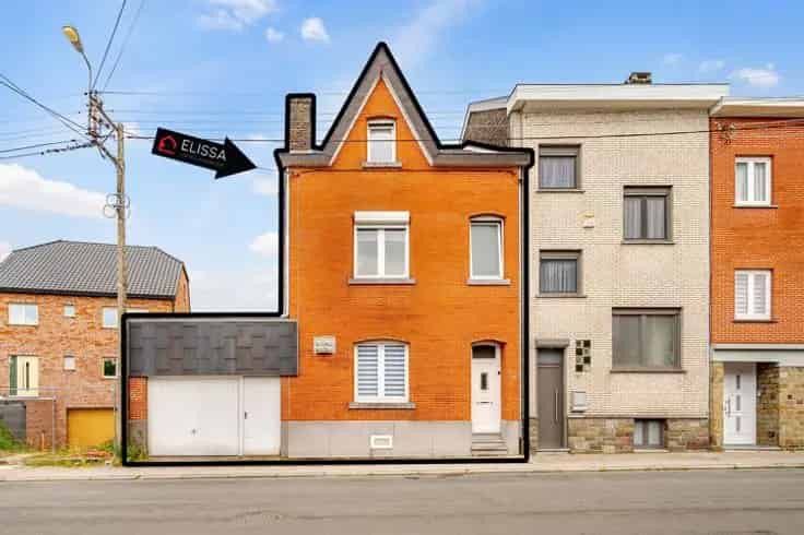 Huis Te Koop 4 slaapkamers Grote Tuin Garage