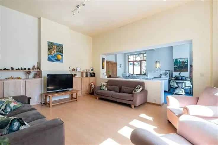 Huis Te Koop Ukkel 230m² 4 slaapkamers Charmant