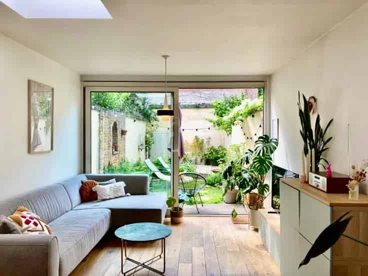 Huis Te Koop Gent Brugse Poort: Instapklare woning met tuin