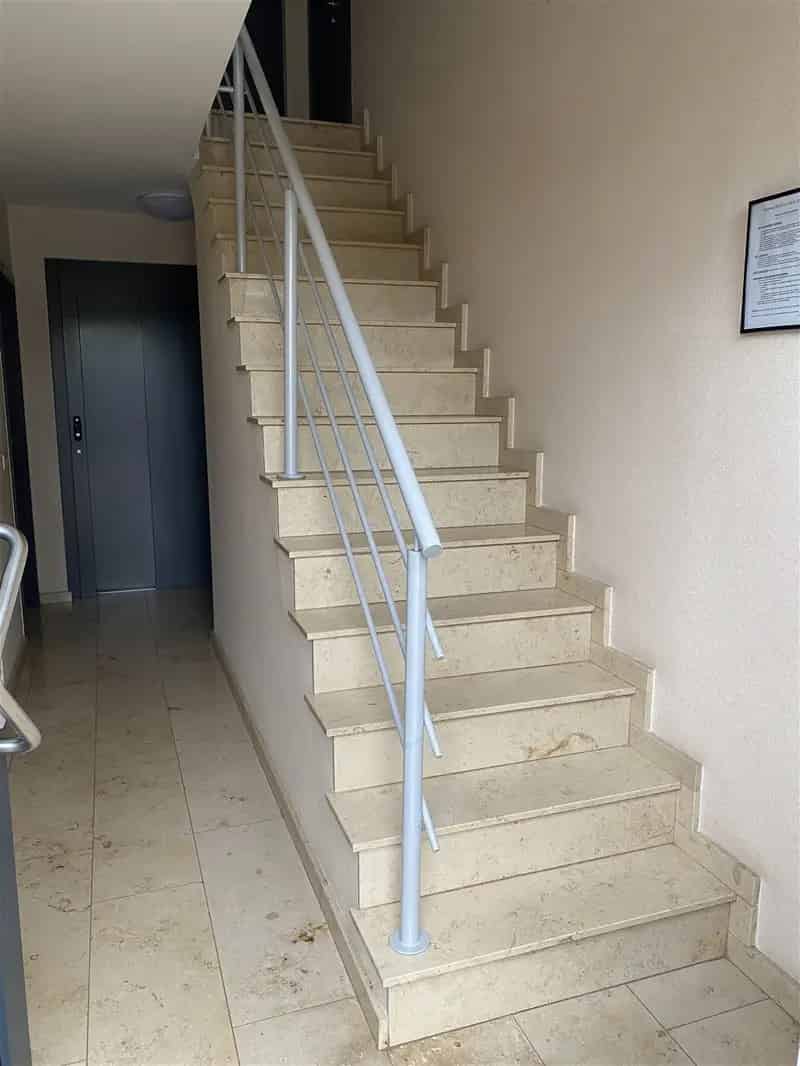 Appartement te koop Sint-Truiden: 2 slaapkamers, ruim terras