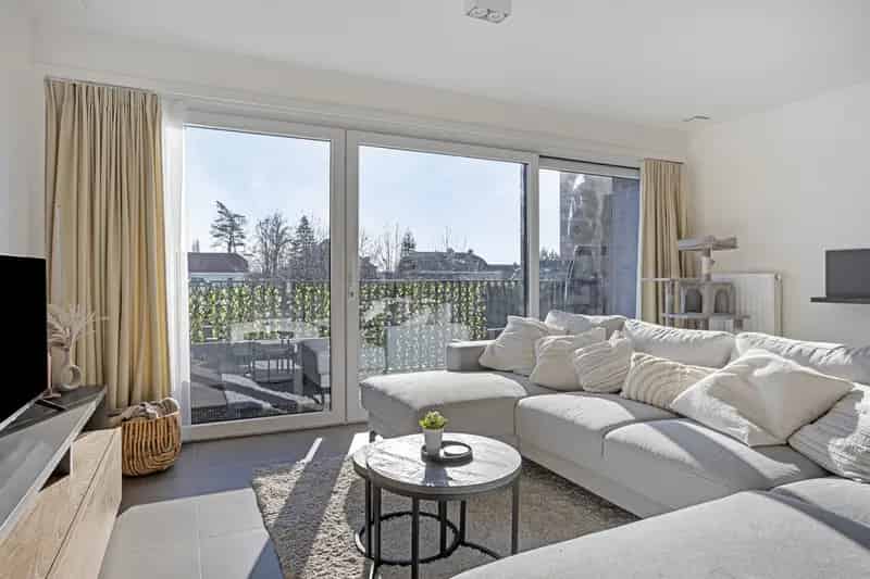 Modern Appartement Halle Terras Autostaanplaats