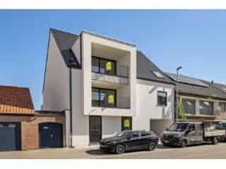 Appartement te koop Kortemark - Instapklaar met zolderberging en garage