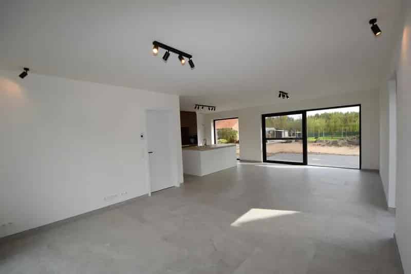 Moderne Nieuwbouwwoning 5 Slaapkamers Zuidgerichte Tuin