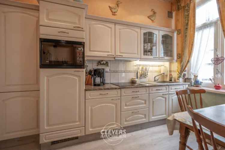 Appartement te koop Blankenberge nabij Zeedijk 2 slaapkamers zonnig terras