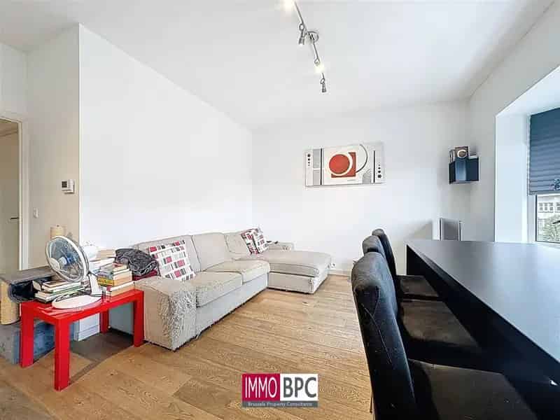 Appartement te koop: 2 slaapkamers, gerenoveerd, lage lasten