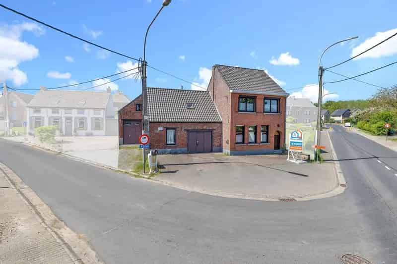 Huis te huur te renoveren Denderhoutem