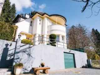 Huis te Koop Eupen - Charmante Villa met Tuin