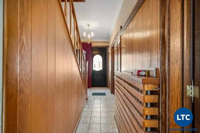 Te renoveren woning Tienen - Ruime woning met garage en zolder