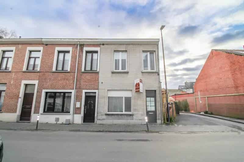 Moderne Stadswoning met Tuin te Koop in Sint Niklaas