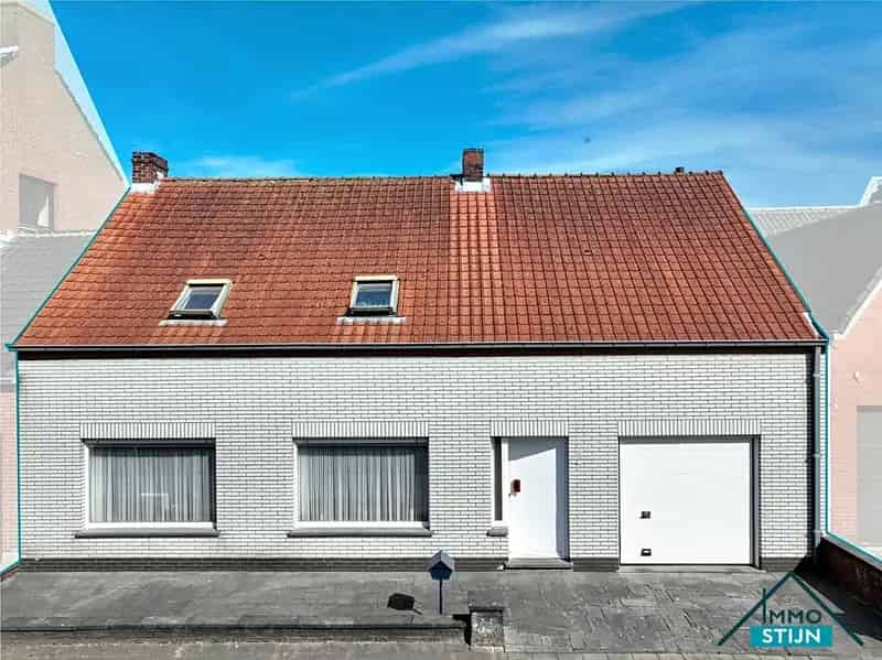 Huis te huur Veldegem: 3 slaapkamers, tuin, garage