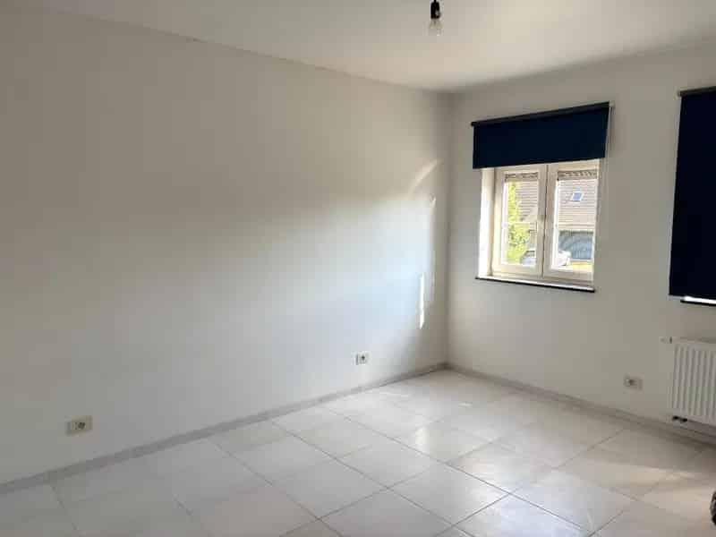 3 Slaapkamers, Tuin en Garage
