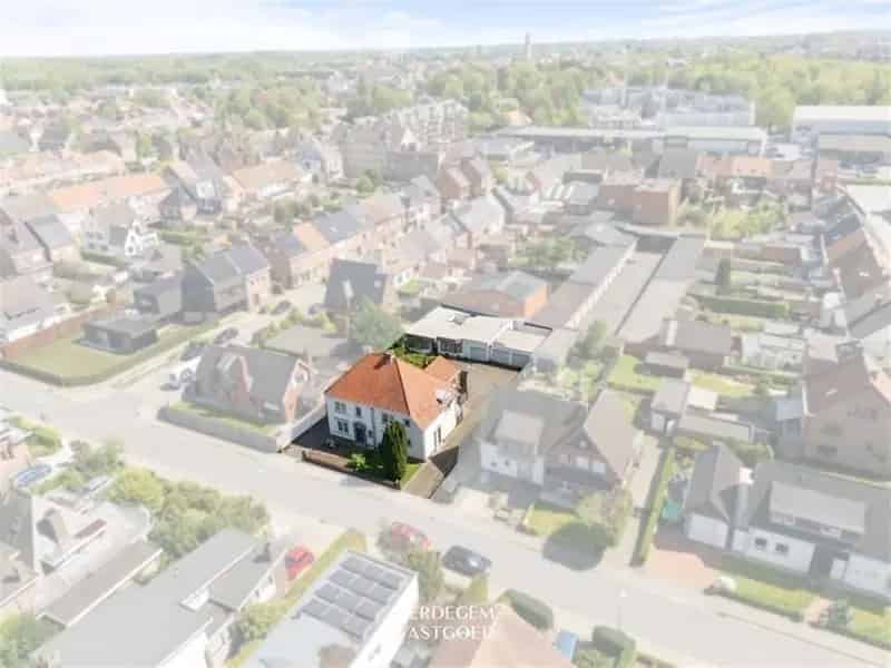 Huis te koop Lokeren: Rustige halfopen bebouwing