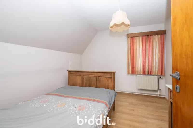 Te renoveren woning Hasselt 3 slaapkamers 18a tuin